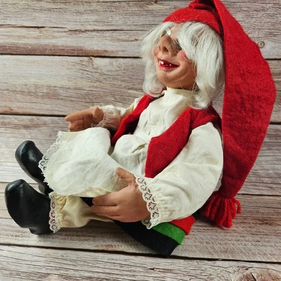 Arnie Hasel Norwegian Nisse National Dress Doll Latex vintage‎ - Picture 2 of 7